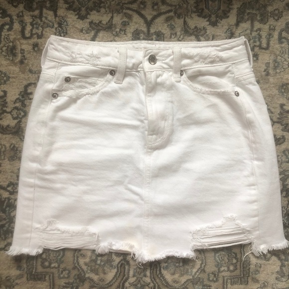 Rarely worn - Picture 2 of 5